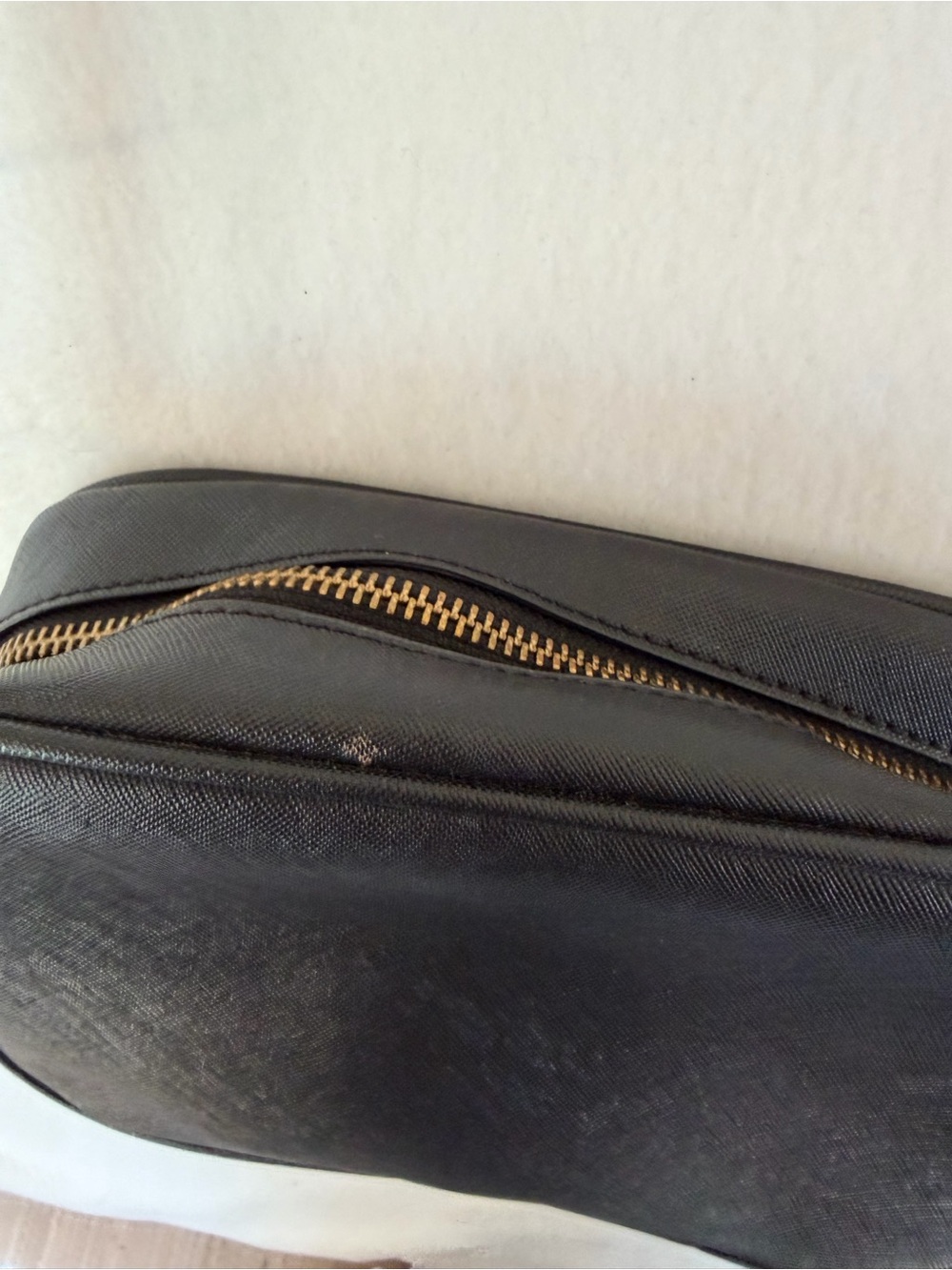Marc Jacobs Black Saffiano Crossbody Camera Bag - Picture 8 of 10